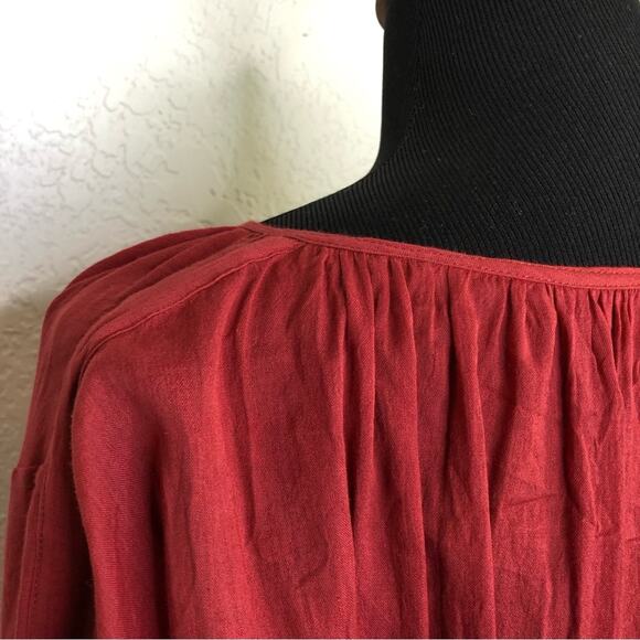 Mare di latte red pleated peasant top size 3 or Large - Picture 15 of 16
